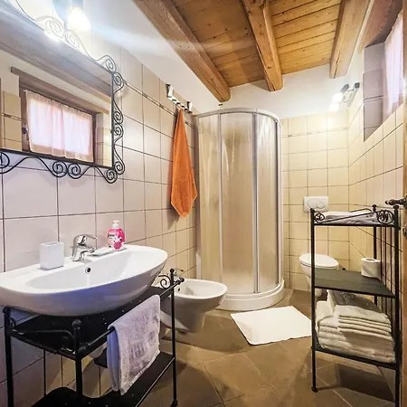 בית נופש Le Baite Di Bodone - Grv610 By Interhome